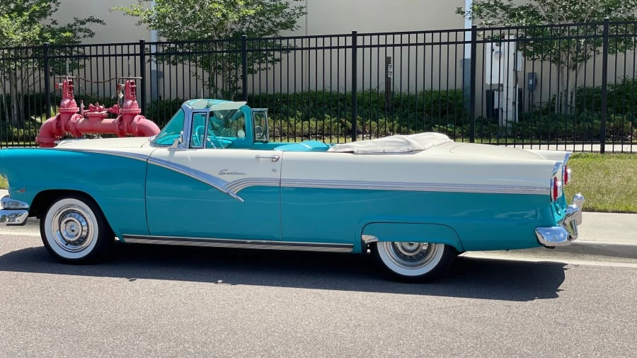 1956 Ford Fairlane 1st Gen - Image 3 of 8