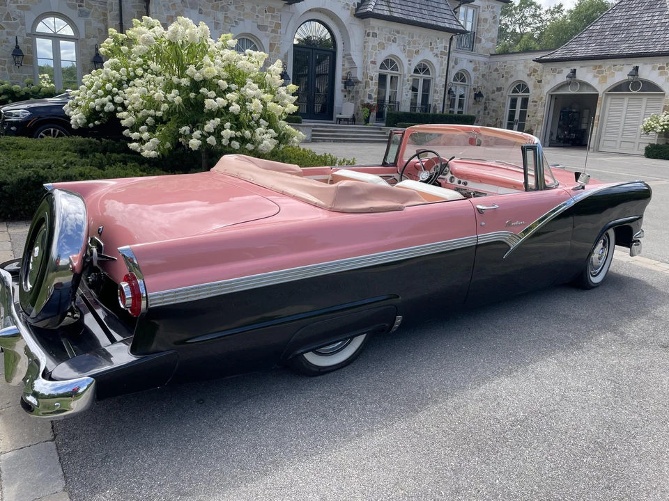 1956 Ford Fairlane 1st Gen - Image 13 of 31
