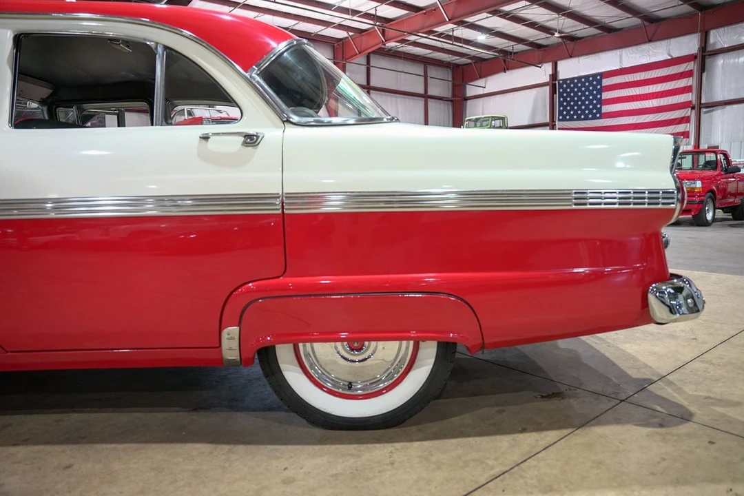1956 Ford Fairlane 1st Gen - Image 5 of 12