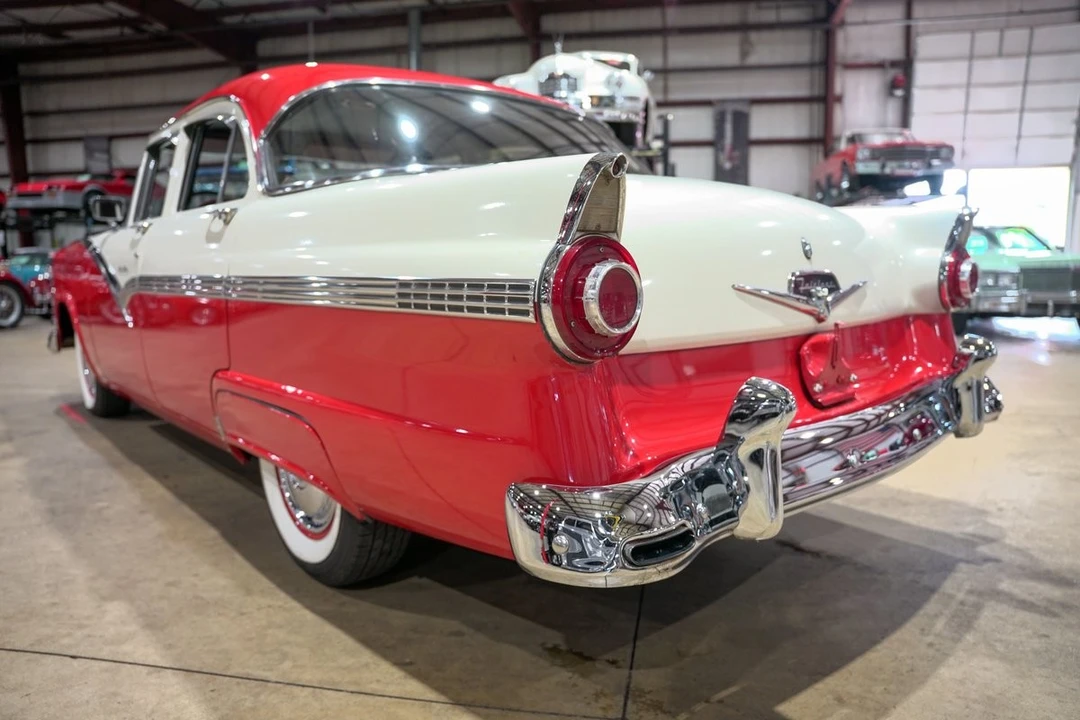 1956 Ford Fairlane 2nd Gen - Image 6 of 12
