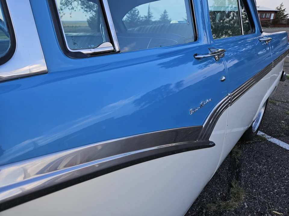 1956 Ford Fairlane 1st Gen - Image 22 of 31