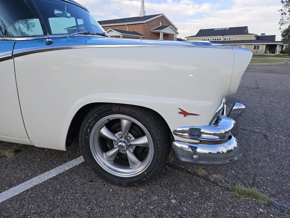 1956 Ford Fairlane 1st Gen - Image 26 of 31