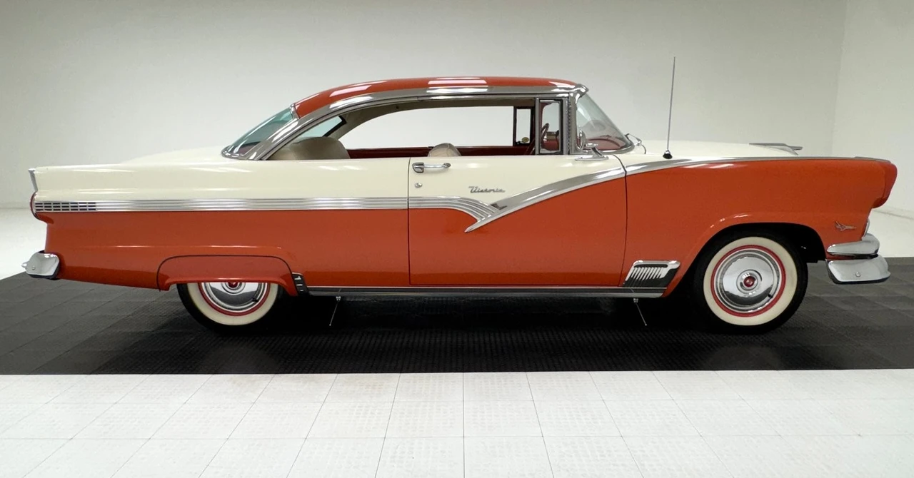 1956 Ford Fairlane 1st Gen - Image 6 of 31