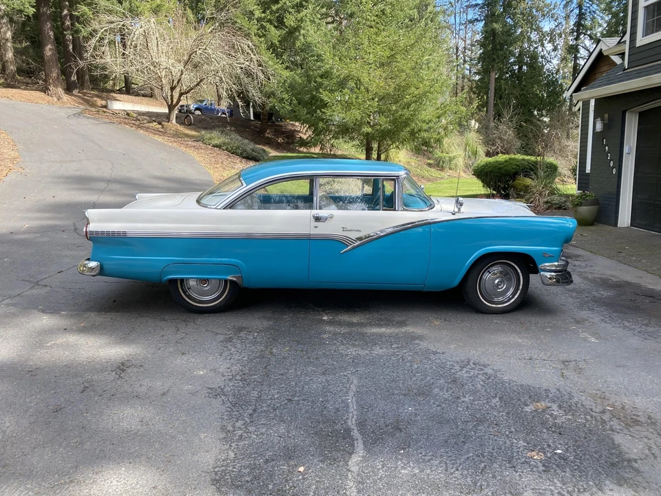 1956 Ford Fairlane 1st Gen - Image 9 of 31