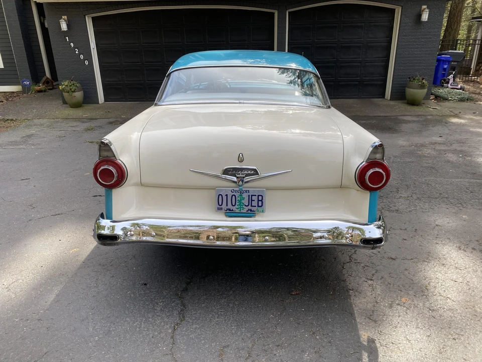 1956 Ford Fairlane 1st Gen - Image 11 of 31