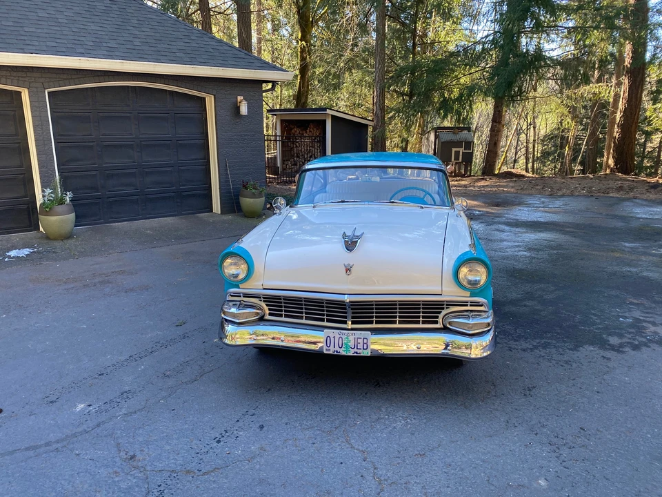 1956 Ford Fairlane 1st Gen - Image 17 of 31