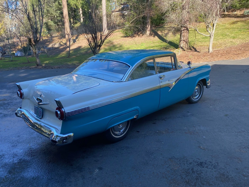 1956 Ford Fairlane 1st Gen - Image 20 of 31