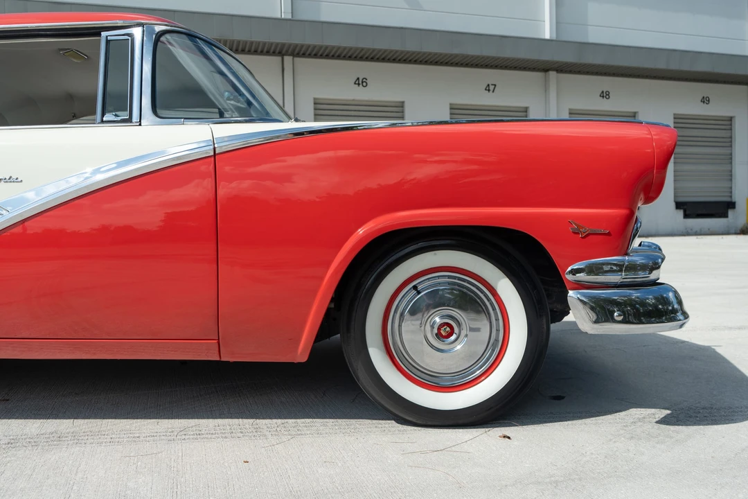1956 Ford Fairlane 1st Gen - Image 19 of 31