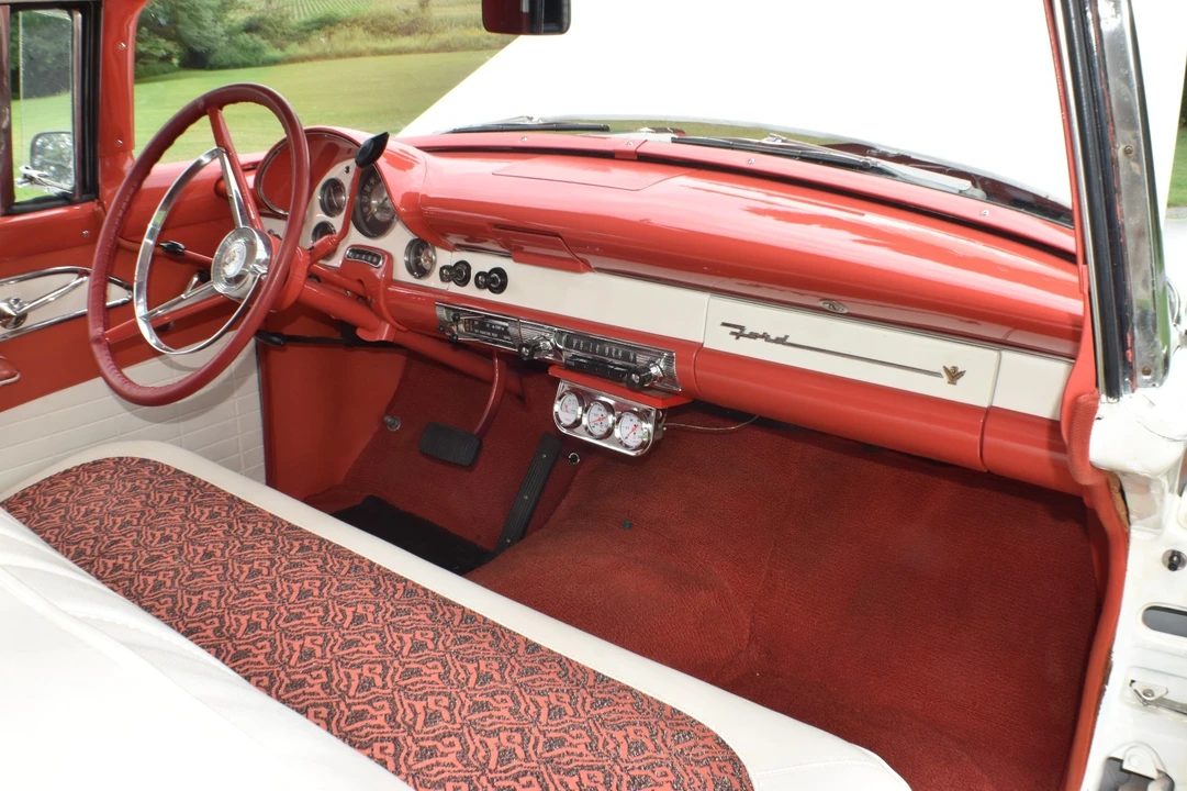 1956 Ford Fairlane 1st Gen - Image 25 of 31
