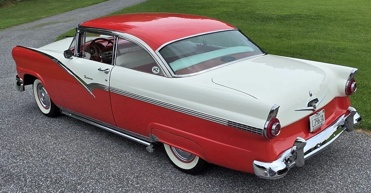 1956 Ford Fairlane 1st Gen - Image 4 of 31