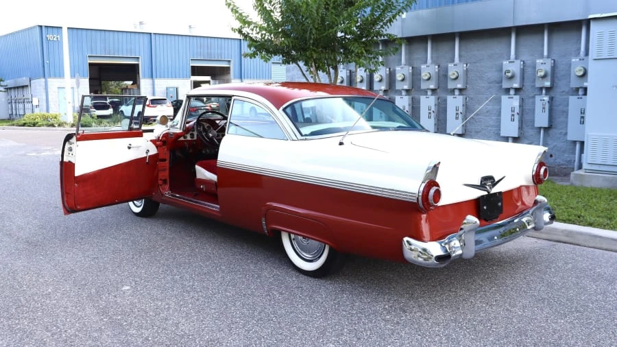 1956 Ford Fairlane 1st Gen - Image 8 of 14