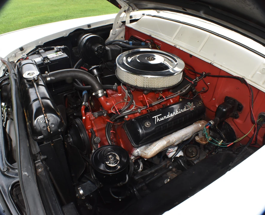1956 Ford Fairlane 1st Gen - Image 23 of 31