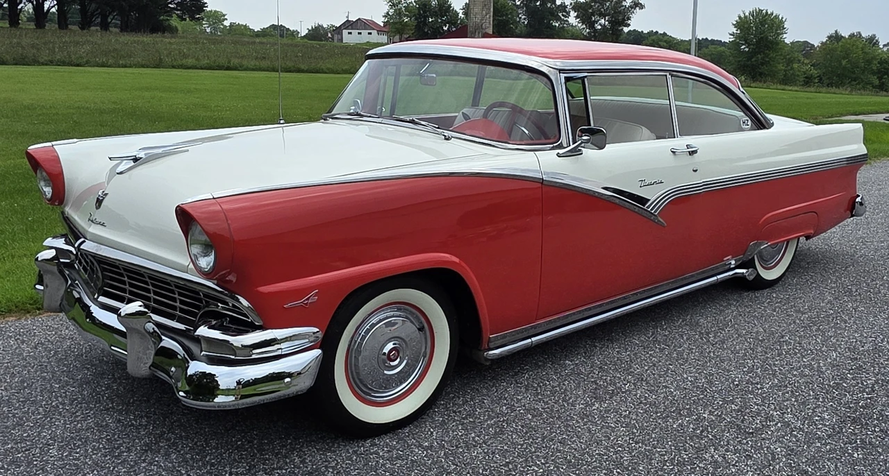 1956 Ford Fairlane 1st Gen - Image 3 of 31