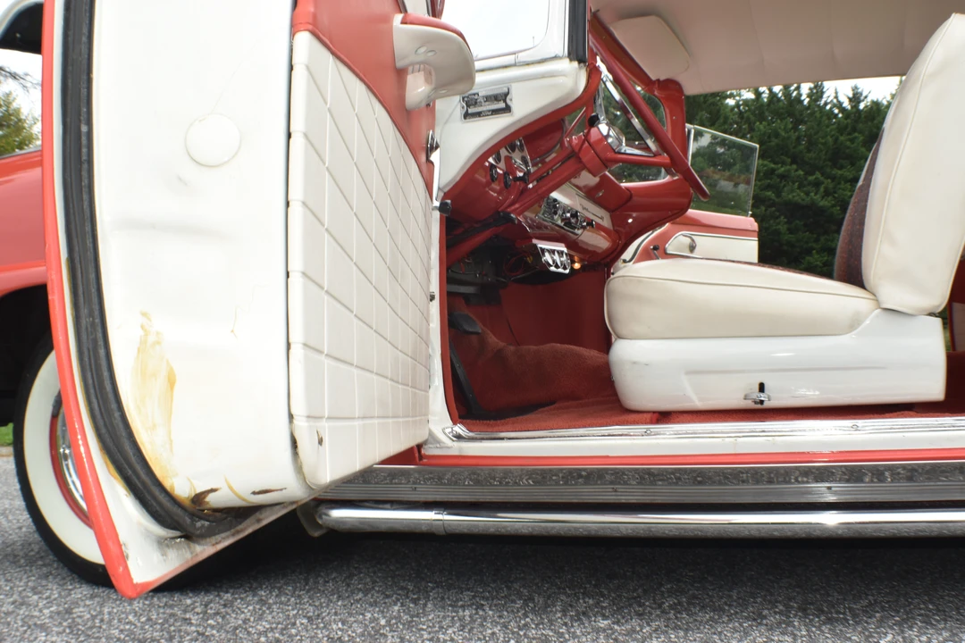 1956 Ford Fairlane 1st Gen - Image 26 of 31