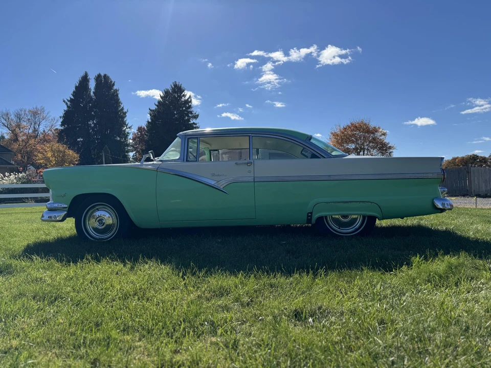 1956 Ford Fairlane 1st Gen - Image 5 of 31