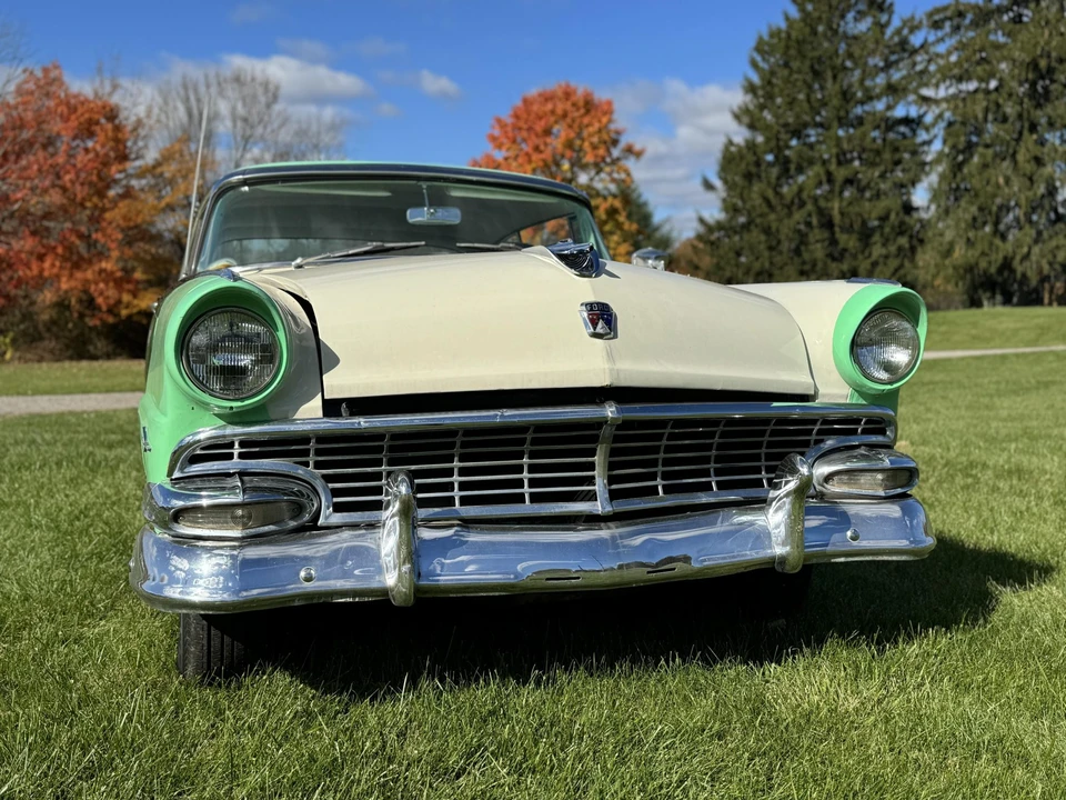 1956 Ford Fairlane 1st Gen - Image 20 of 31