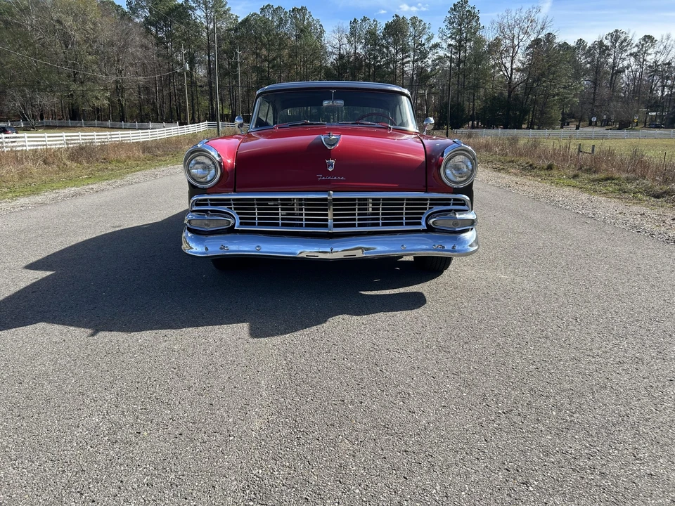 1956 Ford Fairlane 2nd Gen - Image 10 of 31