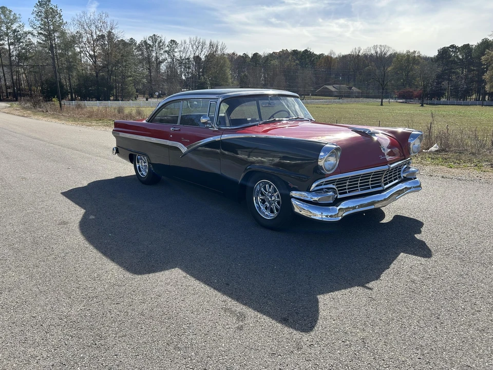 1956 Ford Fairlane 2nd Gen - Image 12 of 31