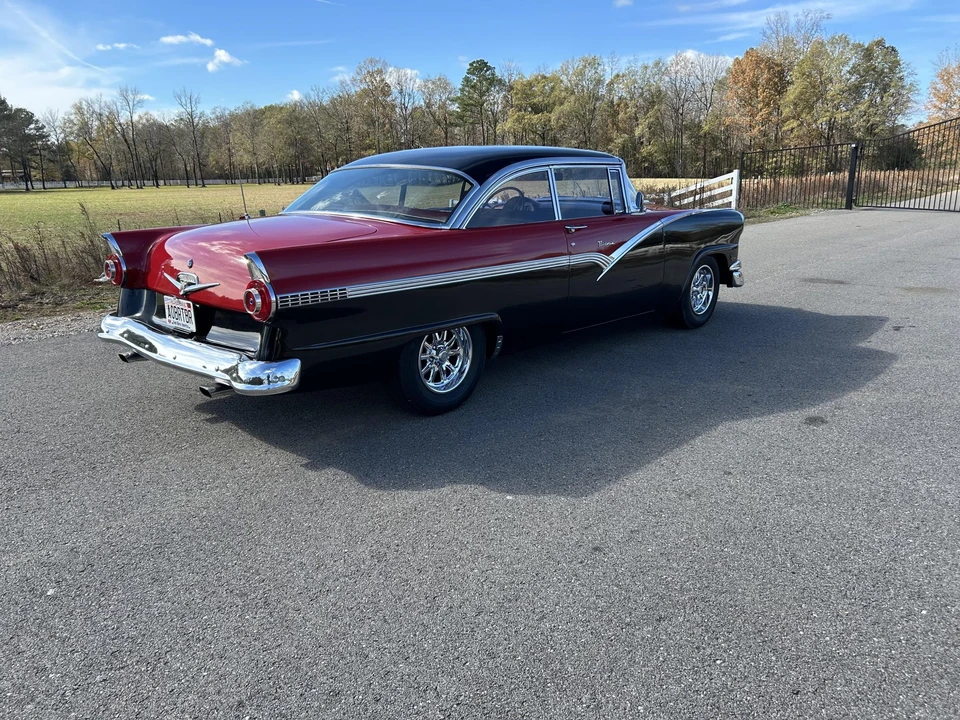 1956 Ford Fairlane 2nd Gen - Image 14 of 31