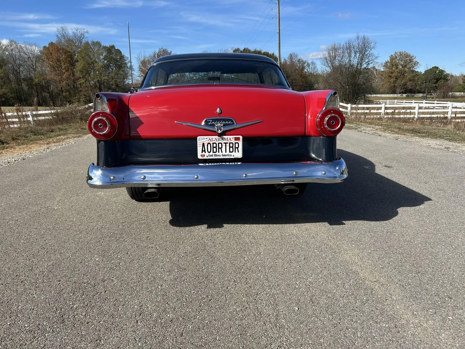 1956 Ford Fairlane 2nd Gen - Image 15 of 31