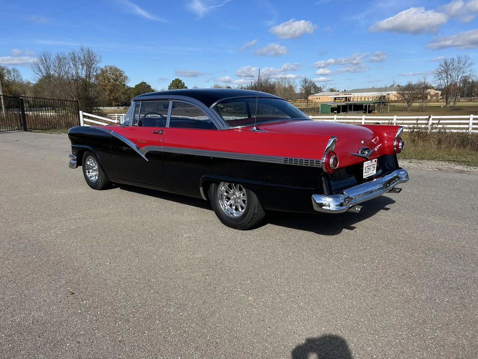 1956 Ford Fairlane 2nd Gen - Image 18 of 31