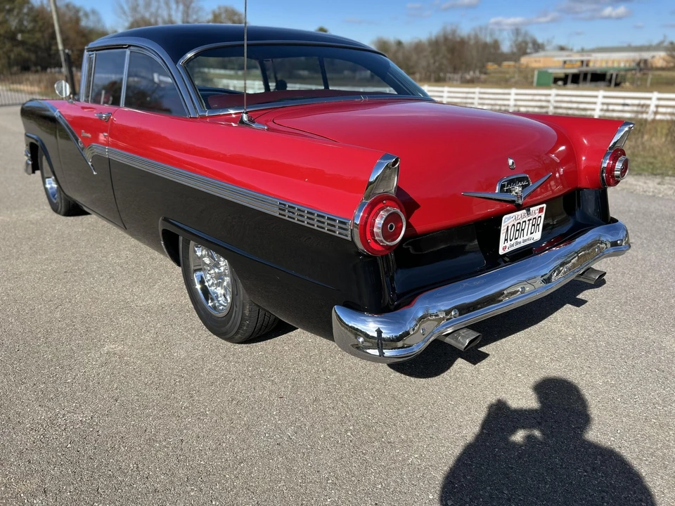 1956 Ford Fairlane 2nd Gen - Image 17 of 31