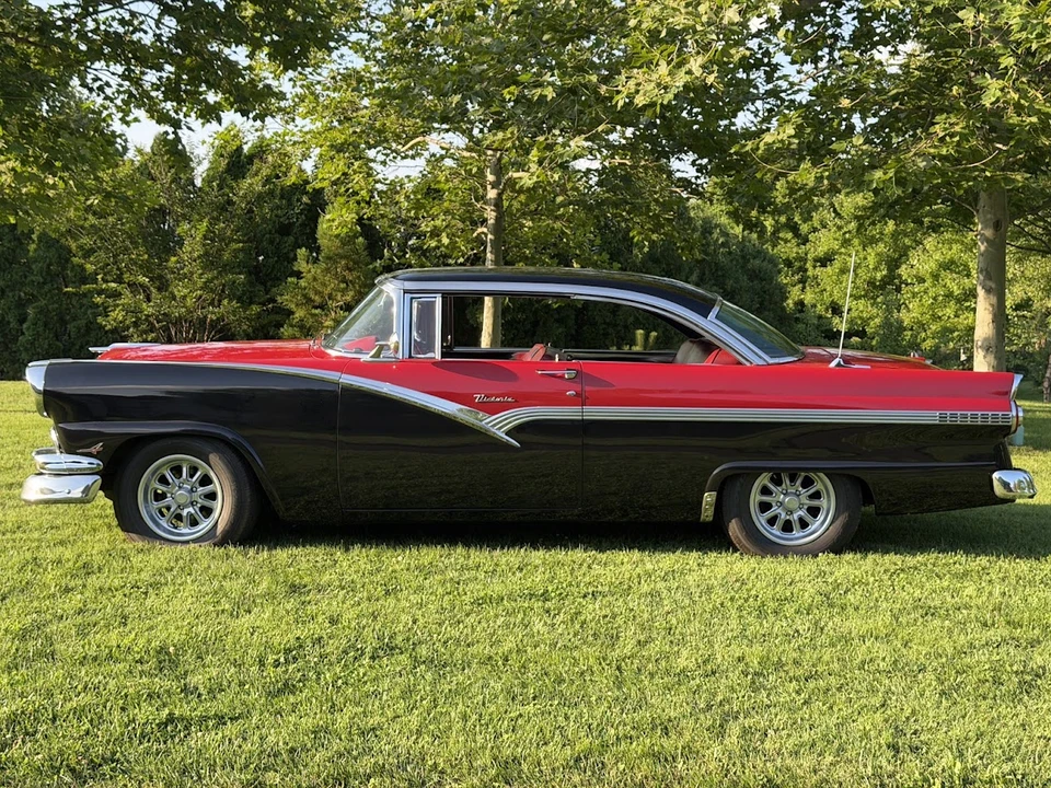 1956 Ford Fairlane 1st Gen - Image 3 of 31