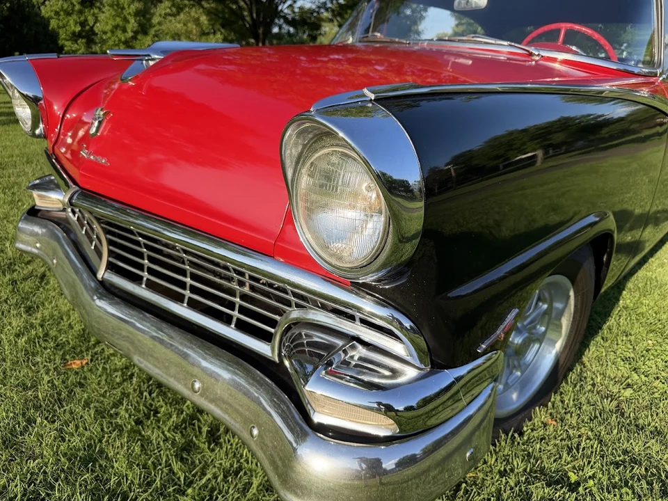 1956 Ford Fairlane 1st Gen - Image 19 of 31