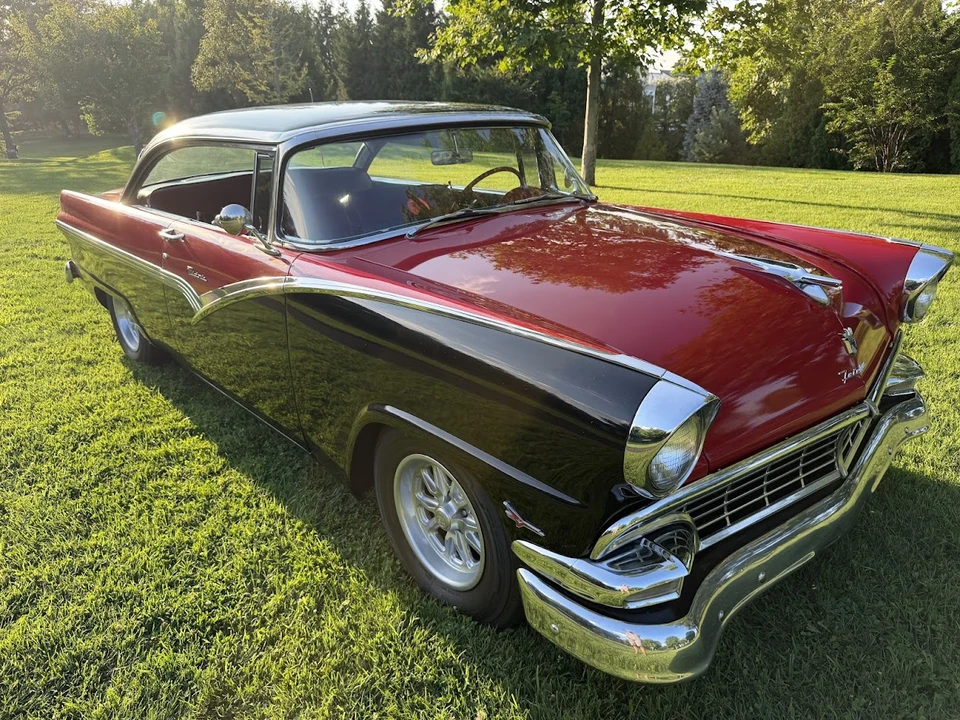 1956 Ford Fairlane 1st Gen - Image 9 of 31