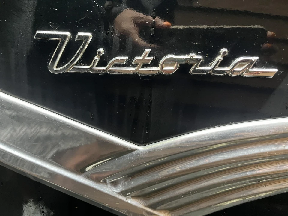 1956 Ford Fairlane 1st Gen - Image 15 of 31