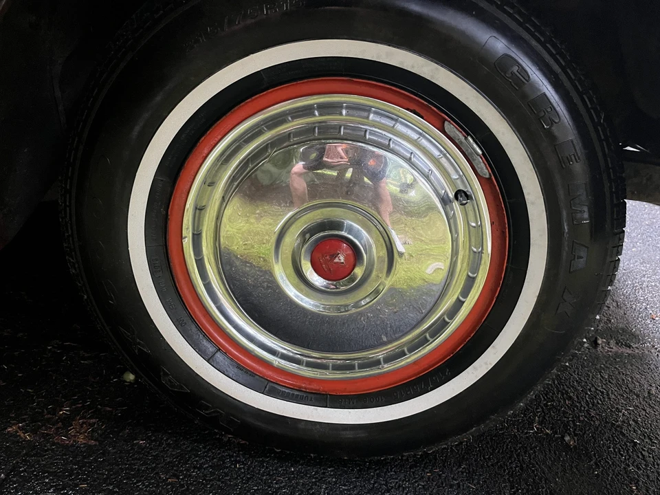 1956 Ford Fairlane 1st Gen - Image 21 of 31