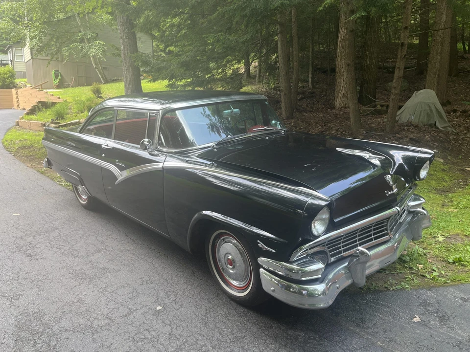 1956 Ford Fairlane 1st Gen - Image 4 of 31