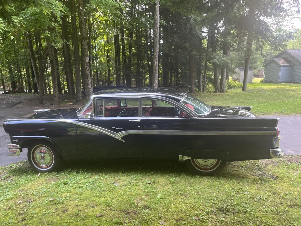 1956 Ford Fairlane 1st Gen - Image 9 of 31