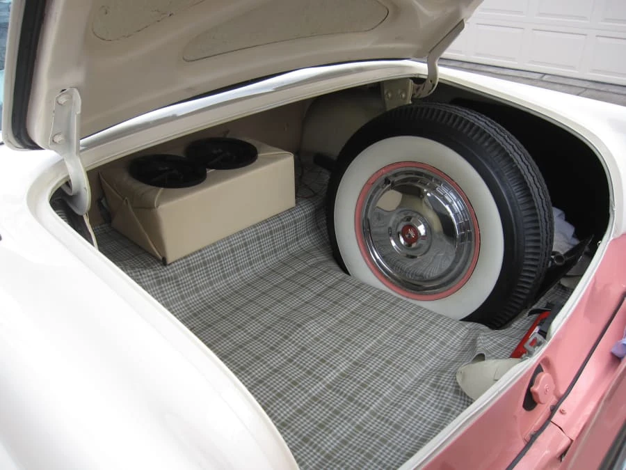 1956 Ford Fairlane 1st Gen - Image 6 of 9