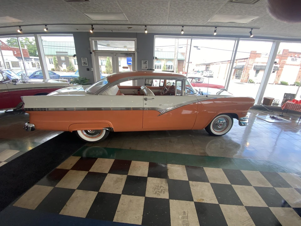 1956 Ford Fairlane 1st Gen - Image 6 of 31