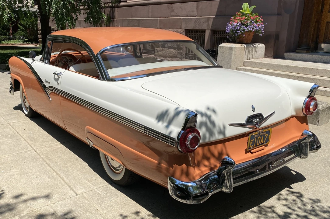 1956 Ford Fairlane 1st Gen - Image 8 of 31