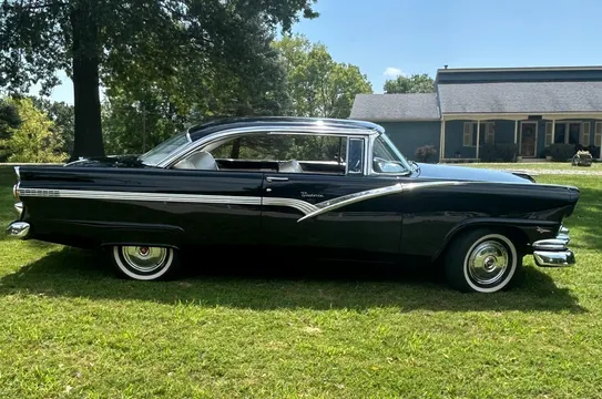 1956 Ford Fairlane Victoria Hardtop