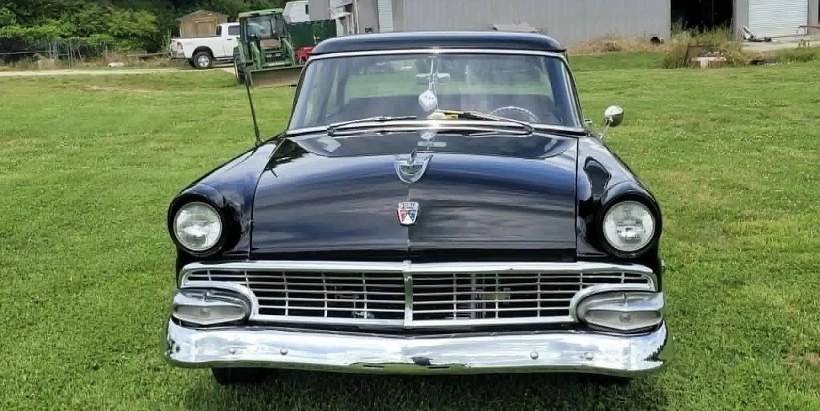 1956 Ford Customline - Image 8 of 10