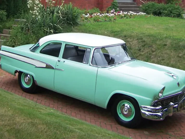 1956 Ford Customline - Image 2 of 10