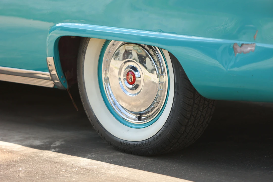 1956 Ford Customline - Image 13 of 31