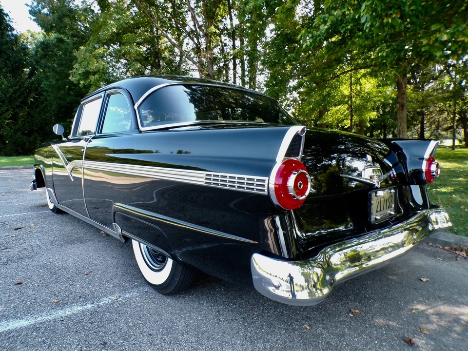 1956 Ford - Image 12 of 31