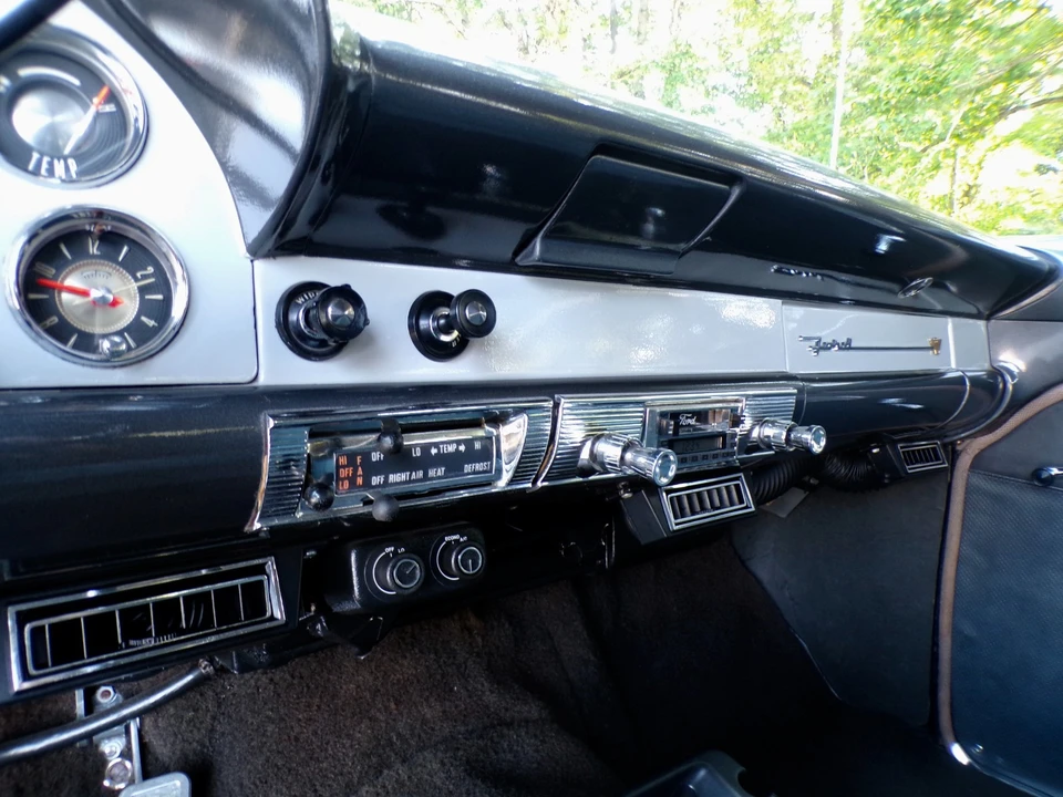 1956 Ford - Image 9 of 31