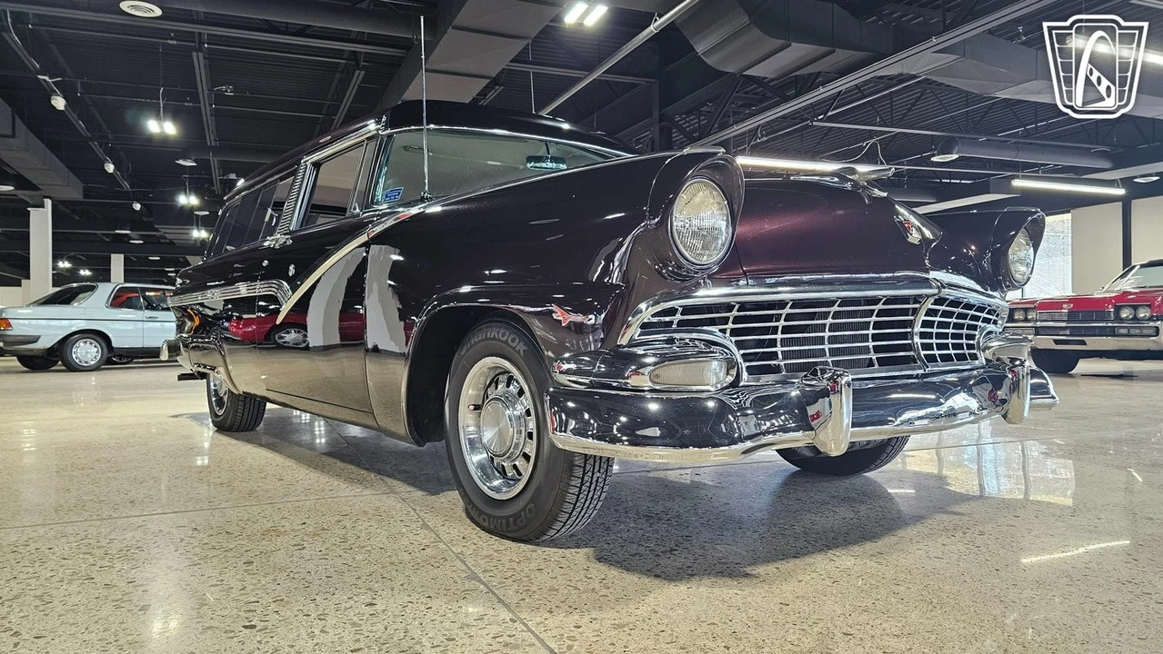 1956 Ford Customline - Image 16 of 21