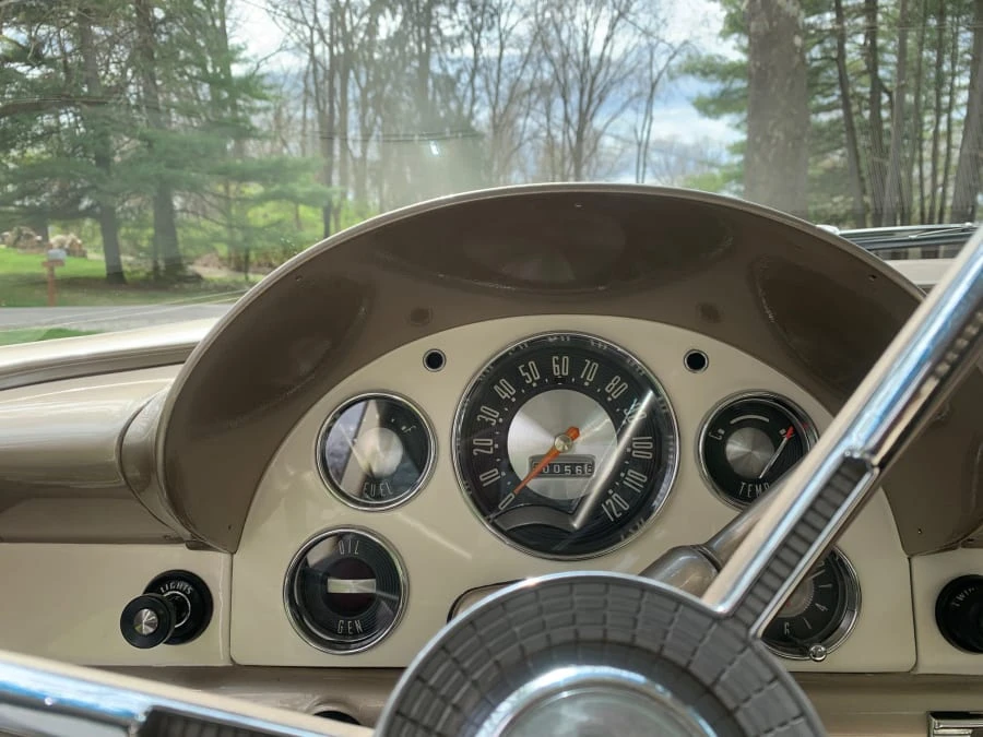 1956 Ford Customline - Image 10 of 12