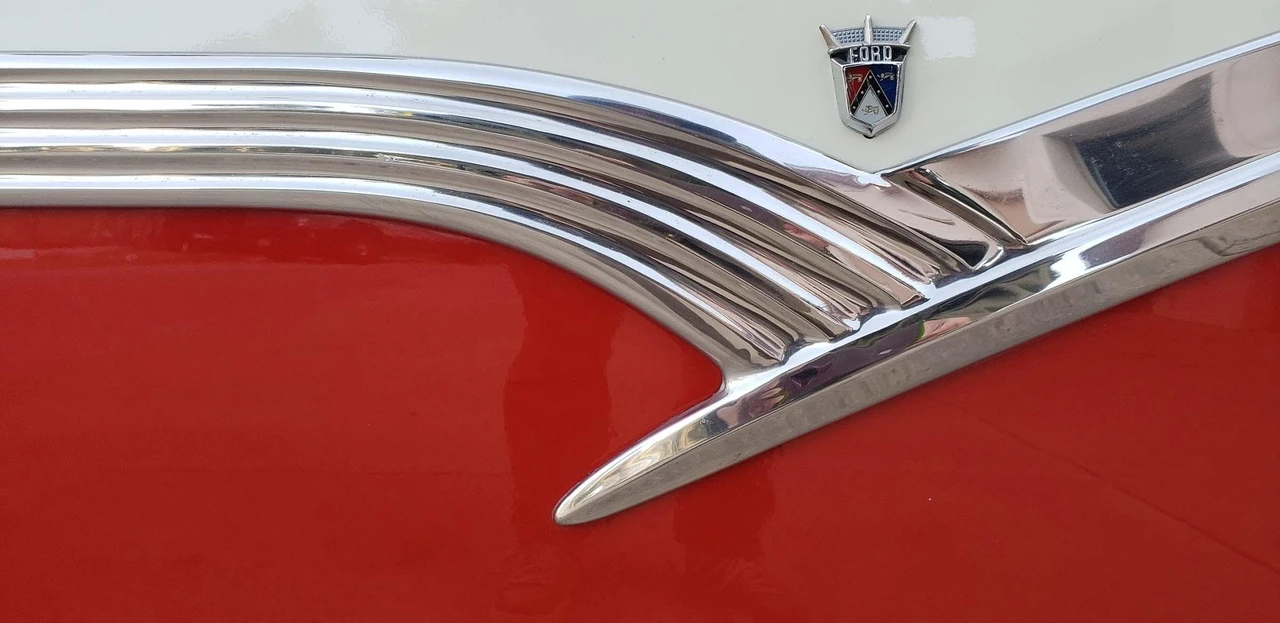 1956 Ford Customline - Image 21 of 31