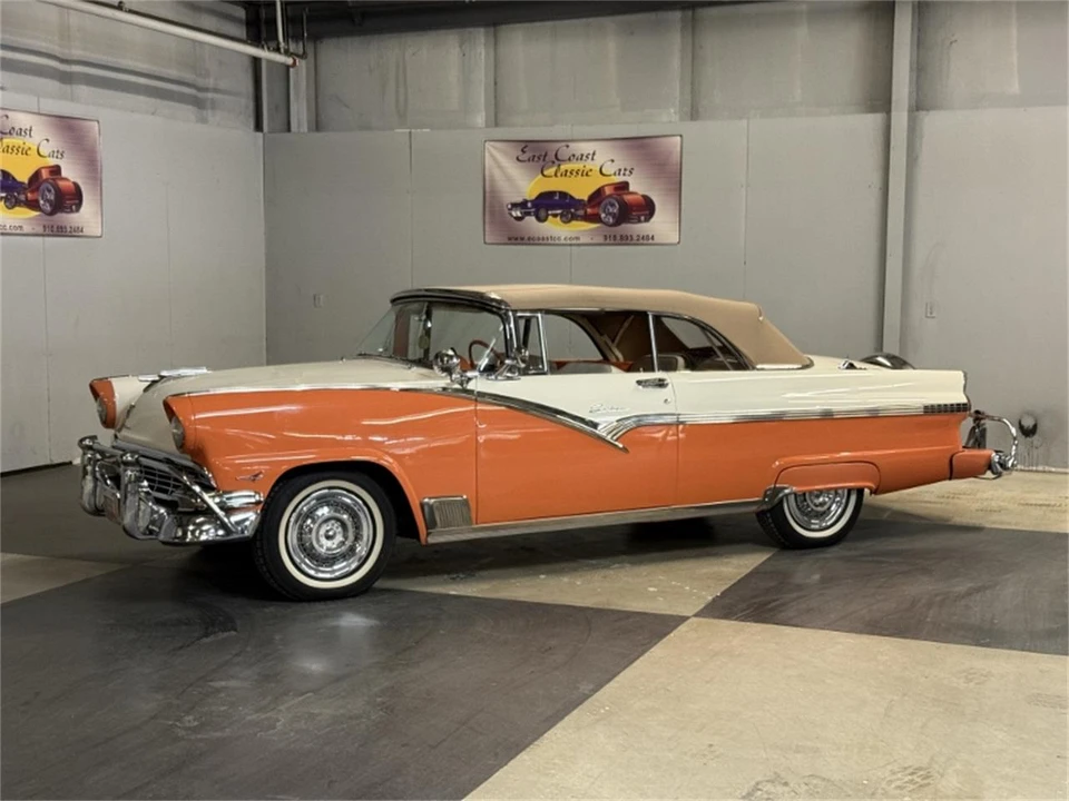 1956 Ford - Image 7 of 31