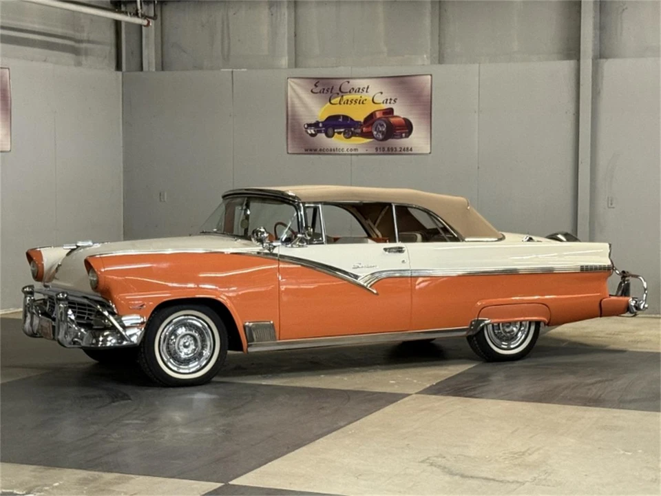 1956 Ford - Image 8 of 31