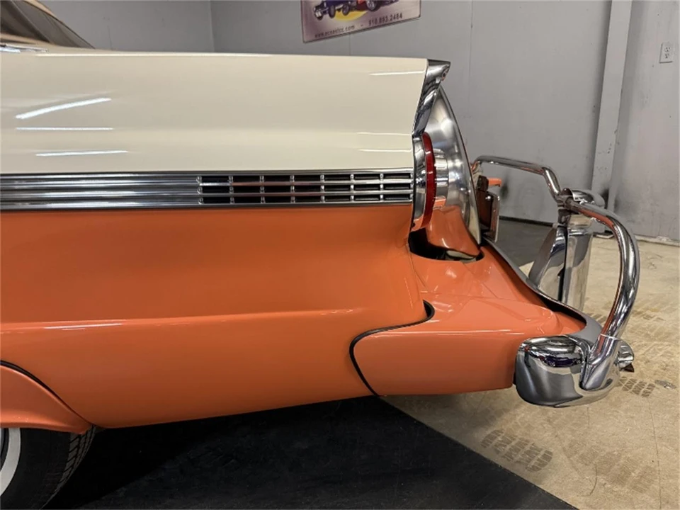1956 Ford - Image 25 of 31