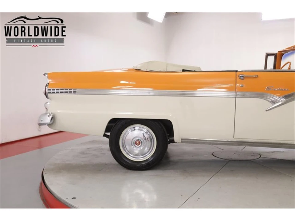 1956 Ford - Image 13 of 31
