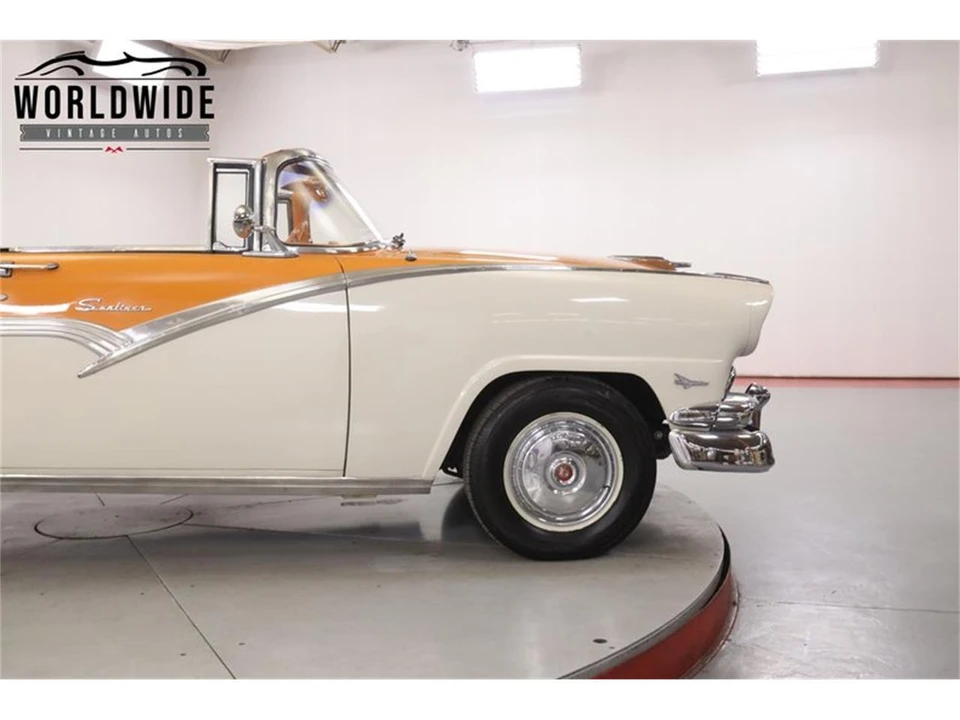 1956 Ford - Image 12 of 31